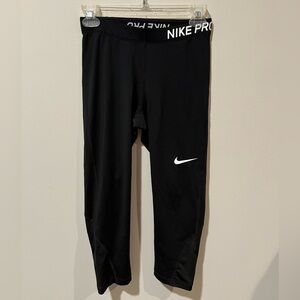 NWOT Women’s Black Nike Leggings
